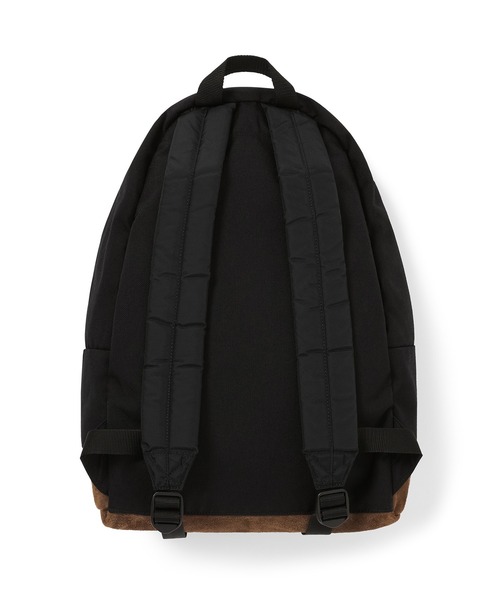 thisisneverthat(ディスイズネバーザット)の「T-Logo Daypack(バックパック/リュック・メンズ・ブラック/グリーン・FREE)」の7枚目の写真
