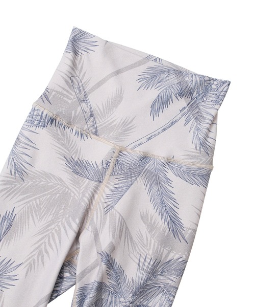 Julier Yoga and Relax(ジュリエヨガアンドリラックス)の「Julier palm treeプリントスーパーハイレギンス(レギンス/スパッツ・レディース・ベージュ/オレンジ/ホワイト・0/1/2)」の4枚目の写真