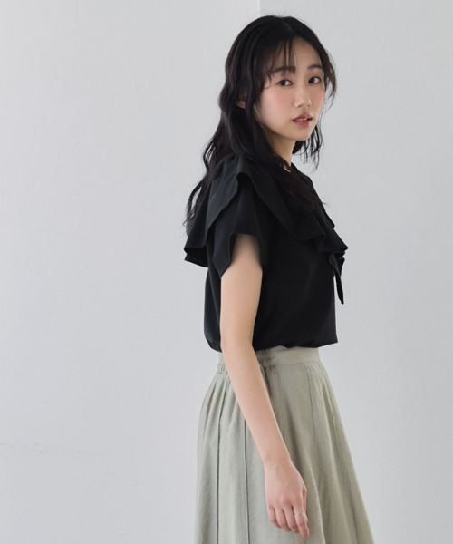 Pierrot(ピエロ)の「【イージーケア】フリルデザインカットソー(Tシャツ/カットソー・レディース・ブラック/チャコール/ネイビー/オフホワイト・L/M)」の18枚目の写真