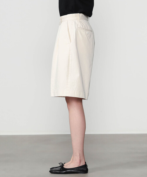 SCYE BASICS（サイベーシックス）の「SCYE BASICS | サンホアキンチノ タックショーツ WOMEN（その他パンツ・レディース・Nat・36）」の9枚目の写真