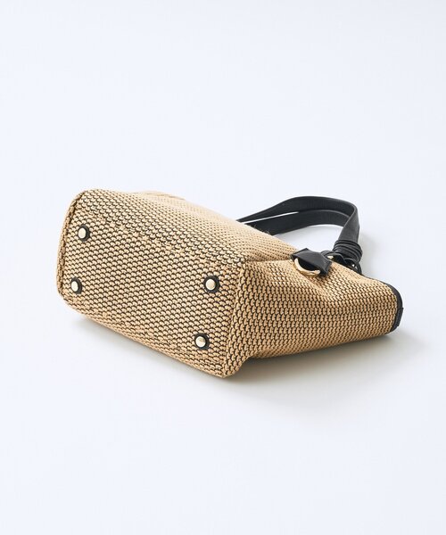 RIVE DROITE（リヴドロワ）の「予約【ショルダーストラップ付き】レザーパイピングミニトート（ハンドバッグ・レディース・ブラック/アイボリー/ベージュ・FREE）」の10枚目の写真