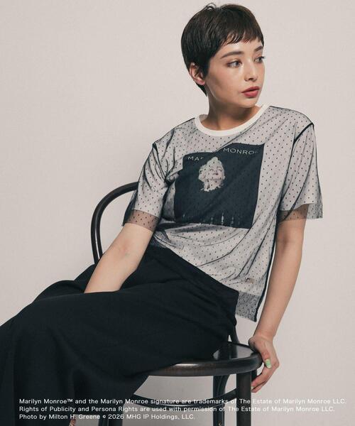 SENSE OF PLACE by URBAN RESEARCH(センスオブプレイスバイアーバンリサーチ)の「『別注』MARILYNMONROE×SENSE OF PLACE チュールグラフィックTシャツ(Tシャツ/カットソー・レディース・オフホワイト/ブラック/レッド・ONE)」の4枚目の写真