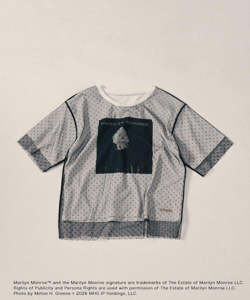 SENSE OF PLACE by URBAN RESEARCH(センスオブプレイスバイアーバンリサーチ)の「『別注』MARILYNMONROE×SENSE OF PLACE チュールグラフィックTシャツ(Tシャツ/カットソー・レディース・オフホワイト/ブラック/レッド・ONE)」の6枚目の写真