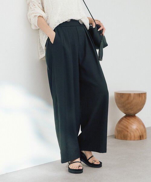 RIVE DROITE(リヴドロワ)の「リネンライクタックワイドスラックス【防シワ性/紫外線防止】(スラックス・レディース・ライトベージュ/ブルー/ブラウン/ブラック・36/38)」の2枚目の写真