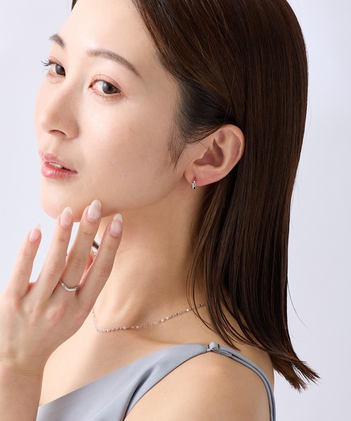 CALIN STANDARD(カリンスタンダード)の「◆金属アレルギー対応◆◆made in japan◆【片手でスムースワンタッチ】ツインライン ミニスムースピアス(ピアス(両耳用)・レディース・ピンクゴールド/ゴールド/シルバー・FREE)」の6枚目の写真