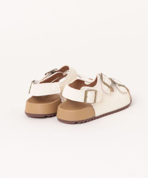 aimoha（アイモハ）の「【aimoha-KIDS-】ダブルベルトフラットサンダル (SS)（サンダル・キッズ・ベージュ・16.5cm/17cm/17.5cm/18.5cm/19cm）」の5枚目の写真
