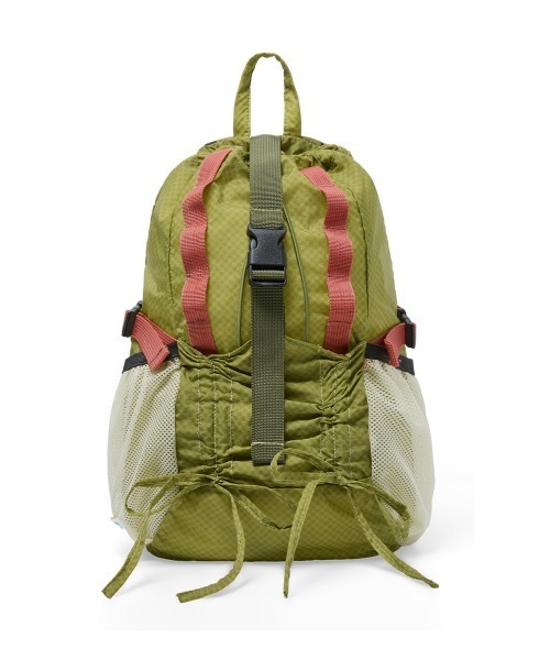 ROCKFISH WEATHERWEAR(ロックフィッシュウェザーウェア)の「LIGHT WEIGHT BACKPACK(バックパック/リュック・レディース・ブラック/オリーブ/ブルー/ピンク/イエロー・FREE)」の2枚目の写真