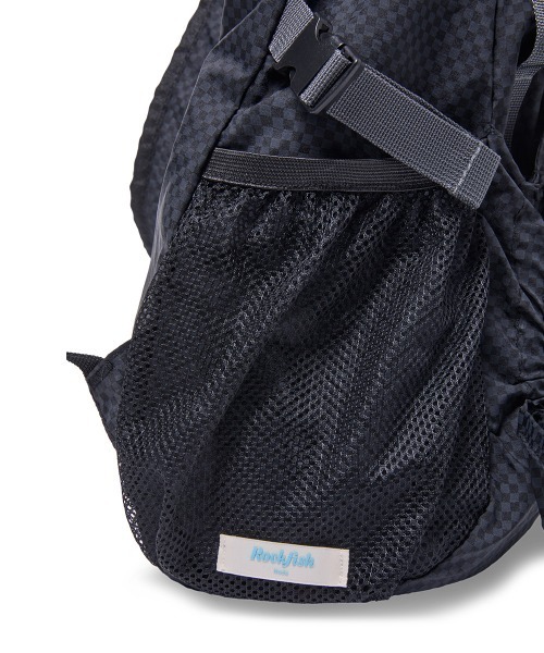 ROCKFISH WEATHERWEAR(ロックフィッシュウェザーウェア)の「LIGHT WEIGHT BACKPACK(バックパック/リュック・レディース・ブラック/オリーブ/ブルー/ピンク/イエロー・FREE)」の10枚目の写真