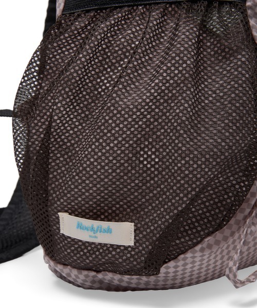 ROCKFISH WEATHERWEAR(ロックフィッシュウェザーウェア)の「LIGHT WEIGHT BACKPACK(バックパック/リュック・レディース・ブラック/オリーブ/ブルー/ピンク/イエロー・FREE)」の20枚目の写真