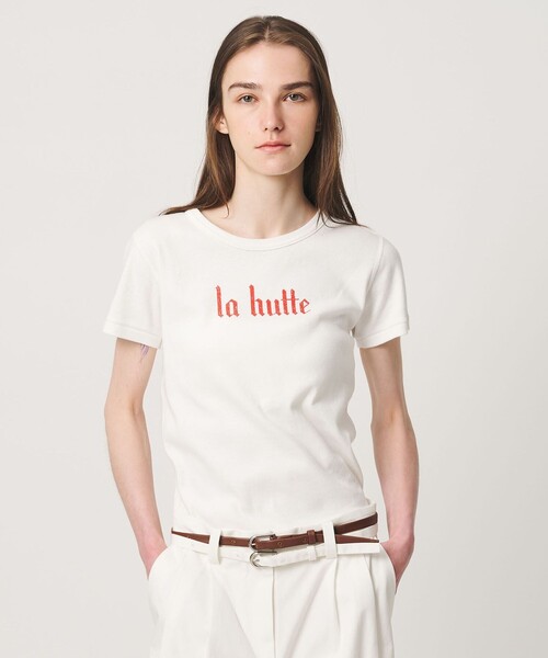 ATTISESSION(アティセッション)の「【別注】<LA HUTTE>LOGO ショートスリーブ Tシャツ(Tシャツ/カットソー・レディース・ネイビー/ホワイト・FREE)」の2枚目の写真