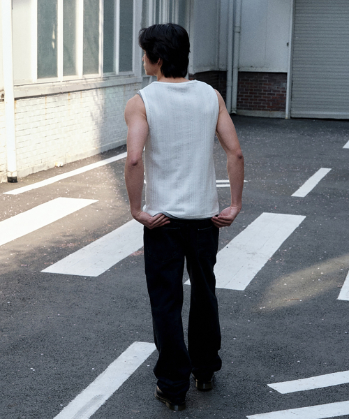 JUAN HOMME(ジュアンオム)の「リファインドヘンリーネックスリーブレス(ホワイト)(Tシャツ/カットソー・メンズ・その他・MEDIUM/LARGE)」の3枚目の写真