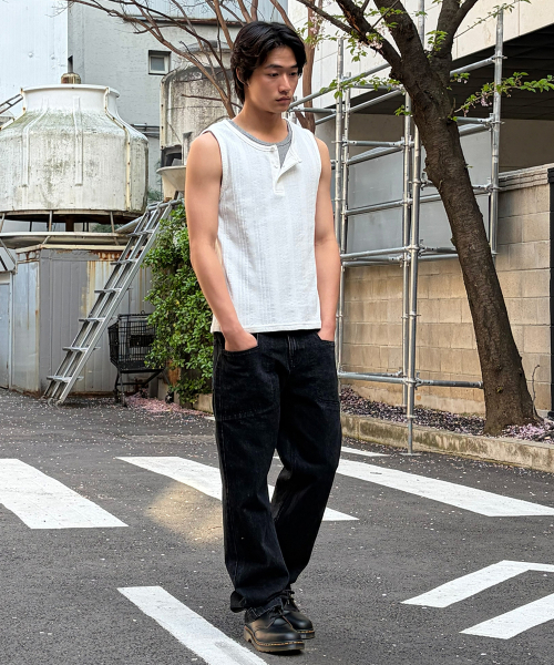 JUAN HOMME(ジュアンオム)の「リファインドヘンリーネックスリーブレス(ホワイト)(Tシャツ/カットソー・メンズ・その他・MEDIUM/LARGE)」の6枚目の写真
