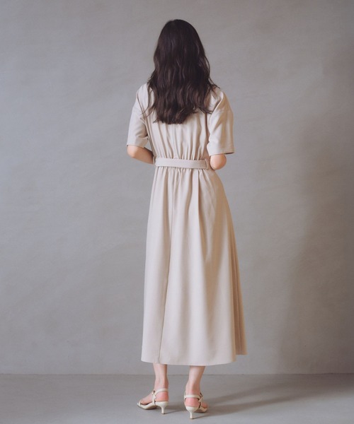 Andemiu（アンデミュウ）の「スキッパーシャツワンピース685204（ワンピース・レディース・ネイビー/ライトベージュ/ライトカーキ・FREE）」の8枚目の写真