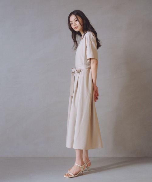 Andemiu（アンデミュウ）の「スキッパーシャツワンピース685204（ワンピース・レディース・ネイビー/ライトベージュ/ライトカーキ・FREE）」の9枚目の写真