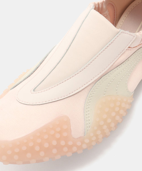 PUMA(プーマ)の「PUMA WOMENS MOSTRO MOVE VENUS 405509-01(スニーカー・レディース・ピンク・24.5cm/24cm/23.5cm/23cm/25cm)」の6枚目の写真