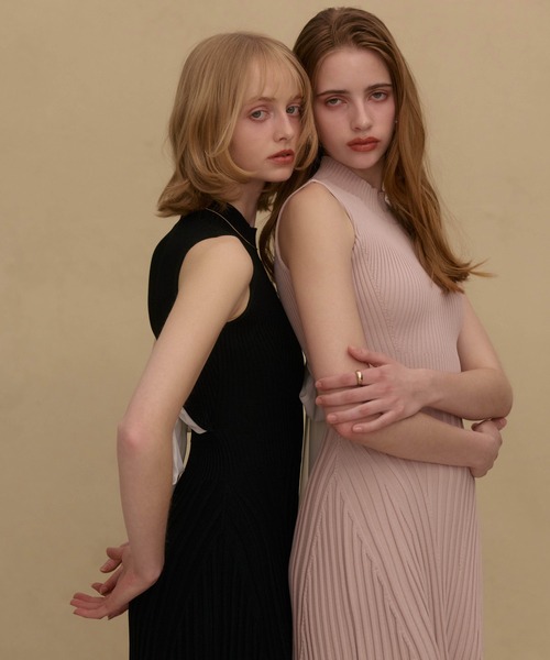 EIMY ISTOIRE(エイミーイストワール)の「BACK RIBBON KNIT DRESS(ワンピース・レディース・ホワイト/ブラック/ライトピンク・38/36/34)」の18枚目の写真