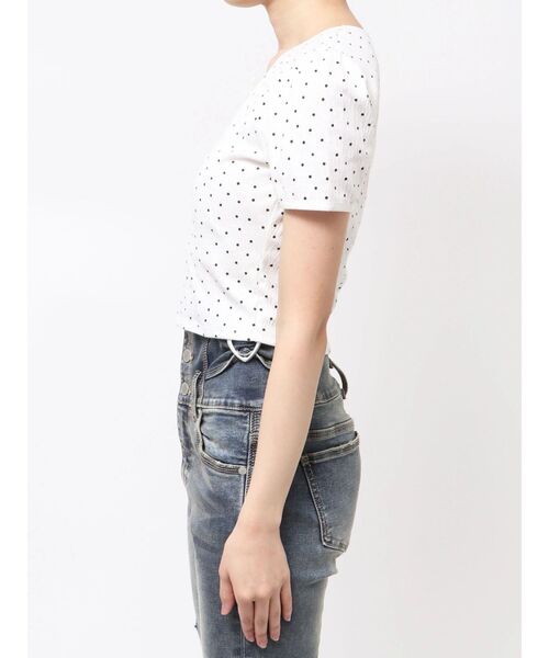 EMODA(エモダ)の「ミニリボントップス(Tシャツ/カットソー・レディース・ホワイト/アイボリー/ブラック/グレー・FREE)」の6枚目の写真
