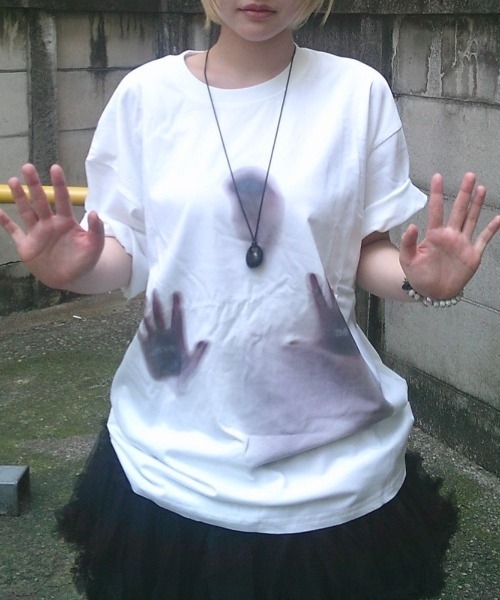 Never mind the XU / Chikashitsu+(ネバーマインド ザ エックスユー / チカシツプラス)の「【Nerd out XU】volume frill skirt / 【ナードアウトエックスユー】ボリュームフリルスカート<着用動画あり>(スカート・レディース・ホワイト/グレー/ブラック・ONE SIZE)」の8枚目の写真
