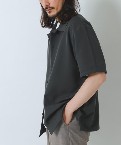 ITEMS URBANRESEARCH(アイテムズ アーバンリサーチ)の「冷感+速乾 TRストレッチ 半袖シャツ(シャツ/ブラウス・メンズ・チャコールグレー/ブルー/グリーン/ベージュ・LARGE/MEDIUM)」の21枚目の写真