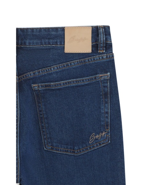 BOSS（ボス）の「【オンライン限定】フレアフィットジーンズ ダークブルー ストレッチデニム（デニムパンツ・レディース・ダークブルー・26/25/29/28/27）」の5枚目の写真