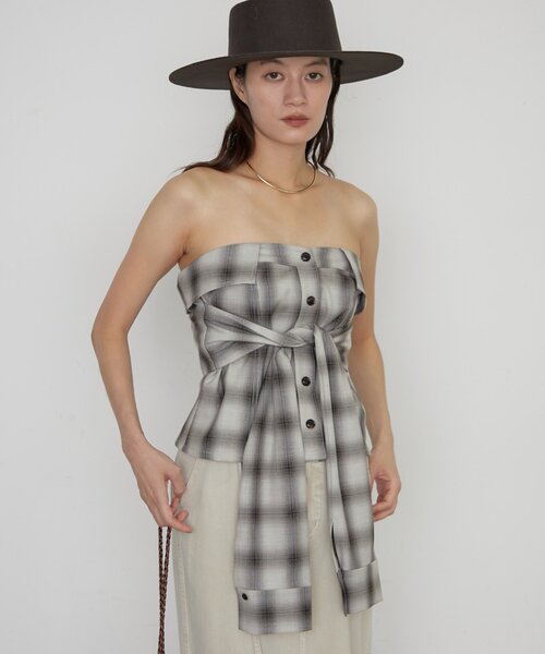 LOUNGEDRESS（ラウンジドレス）の「《一枚で着映える》シャツビスチェ（シャツ/ブラウス・レディース・グレー/ブルー・FREE）」の9枚目の写真