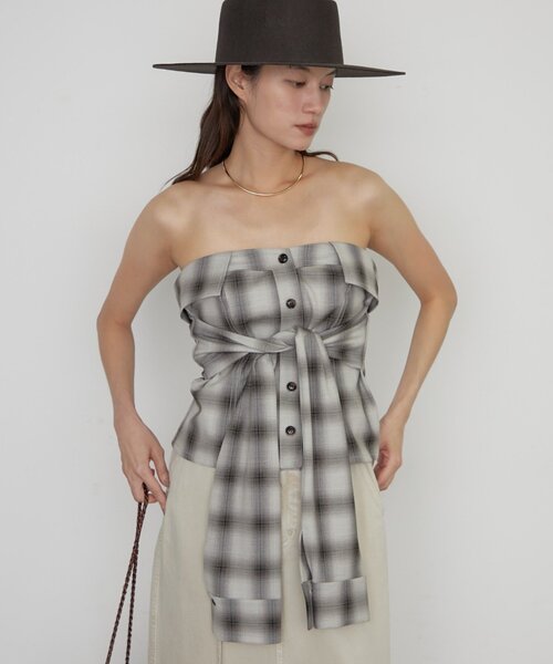 LOUNGEDRESS（ラウンジドレス）の「《一枚で着映える》シャツビスチェ（シャツ/ブラウス・レディース・グレー/ブルー・FREE）」の10枚目の写真