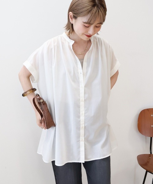 AMERICAN HOLIC(アメリカンホリック)の「【WEB限定】イージーケア+接触冷感 フレンチスリーブギャザーシャツ(シャツ/ブラウス・レディース・ブラック/モカ/アイボリー/カーキ・L/M)」の2枚目の写真