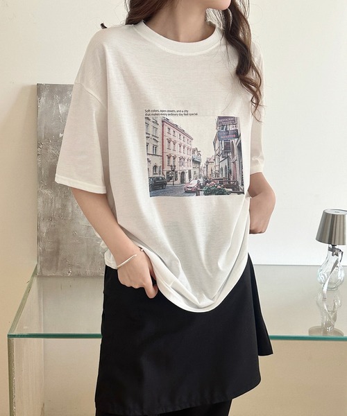 DAY CLOSET（デイ クローゼット）の「半袖 ラウンドネック アソート フォトプリント グラフィック Tシャツ レディース（Tシャツ/カットソー・レディース・ホワイト/ブラック/チャコールグレー・L/M）」の10枚目の写真