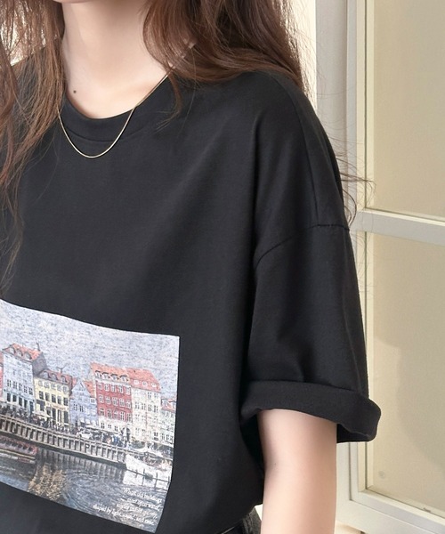 DAY CLOSET（デイ クローゼット）の「半袖 ラウンドネック アソート フォトプリント グラフィック Tシャツ レディース（Tシャツ/カットソー・レディース・ホワイト/ブラック/チャコールグレー・L/M）」の8枚目の写真
