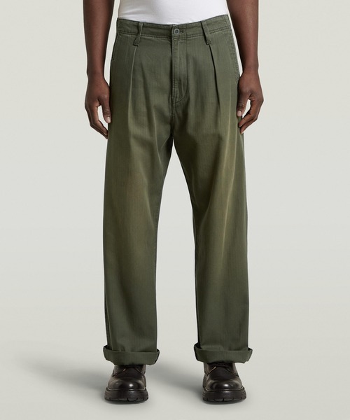 G-STAR(ジースター)の「Boulder Pleated Chino Relaxed Straight/フロントプリーツリラックスストレートチノパンツ(スラックス・メンズ・グリーン系その他/ベージュ系その他・30/30/28/30/32/30/34/30/31/30/33/30)」の2枚目の写真