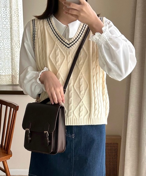 Cham.(チャム)の「チルデンニットベスト(ベスト・レディース・ブラウン/ベージュ/ホワイト・FREE)」の15枚目の写真