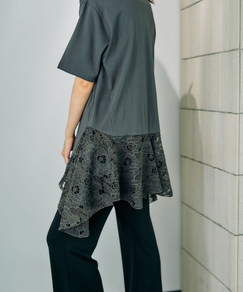 LEPSIM(レプシィム)の「イレヘムレースドッキングチュニック 840128(Tシャツ/カットソー・レディース・ブラック/チャコールグレー/オフホワイト・FREE)」の6枚目の写真