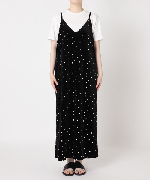 JOURNAL STANDARD relume(ジャーナルスタンダード レリューム)の「《WEB限定》小花刺繍ベロアキャミワンピース(ワンピース・レディース・ブラック・FREE)」の6枚目の写真