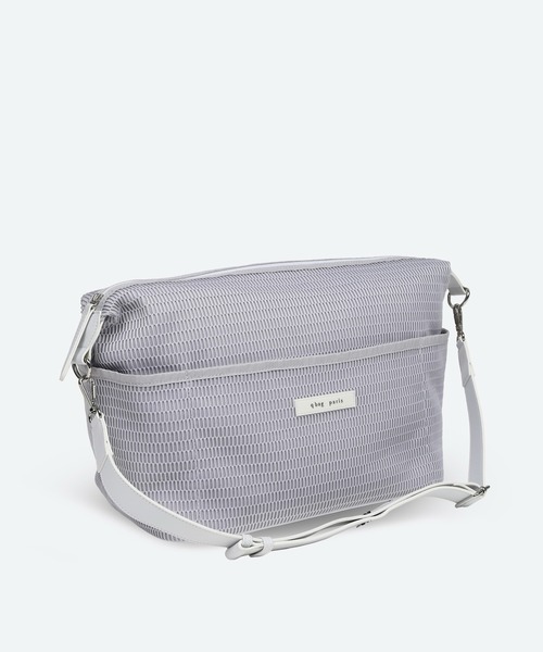 q bag paris(キューバッグパリ)の「nest trois ネスト トロワ ショルダーバッグ(ショルダーバッグ・レディース・ライトグレー/ブラック/ライトベージュ・FREE)」の22枚目の写真