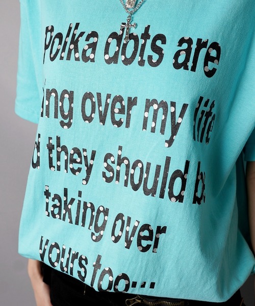 SPINNS(スピンズ)の「カラフル半袖Tシャツ/ドットロゴ/ストリート女子(Tシャツ/カットソー・レディース・イエロー/ブルー/オフホワイト・ONESIZE)」の7枚目の写真