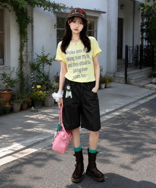 SPINNS(スピンズ)の「カラフル半袖Tシャツ/ドットロゴ/ストリート女子(Tシャツ/カットソー・レディース・イエロー/ブルー/オフホワイト・ONESIZE)」の12枚目の写真