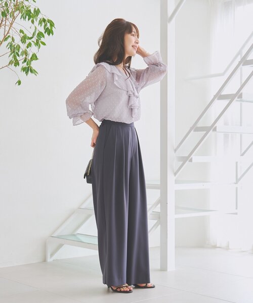 La boutique BonBon(ラブティックボンボン)の「【着映え◎】カットドビーラッフルブラウス(シャツ/ブラウス・レディース・ホワイト/ピンク/バイオレット・FREE)」の20枚目の写真