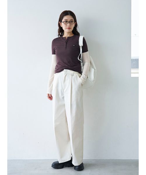 emmi(エミ)の「【Dickies(R)×emmi】タックワイドパンツ(その他パンツ・レディース・ブラウン/アイボリー/カーキ・0/1)」の7枚目の写真