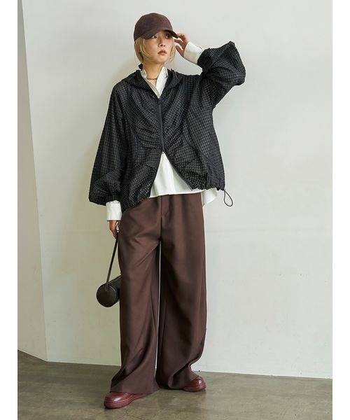 emmi(エミ)の「【Dickies(R)×emmi】タックワイドパンツ(その他パンツ・レディース・ブラウン/アイボリー/カーキ・0/1)」の9枚目の写真