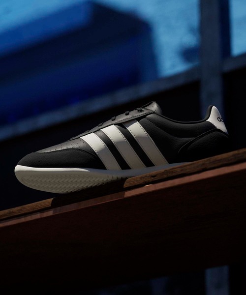 adidas(アディダス)の「バレダ ローシューズ / BARREDA LOシューズ / アディダス adidas(スニーカー・メンズ・ブラック・25.5cm/25.0cm/24.5cm/24.0cm/23.5cm/23.0cm/22.5cm/22.0cm/28.0cm/27.5cm/27.0cm/26.0cm/26.5cm)」の13枚目の写真