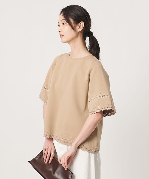UNITED ARROWS(ユナイテッドアローズ)の「カットワーク スカラップ プルオーバー ニット ‐ウォッシャブル‐(ニット/セーター・レディース・ブラック/ベージュ/ダークグレー・FREE)」の5枚目の写真