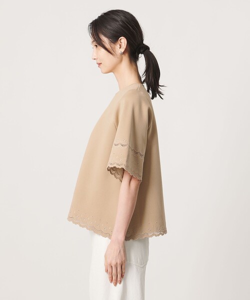 UNITED ARROWS(ユナイテッドアローズ)の「カットワーク スカラップ プルオーバー ニット ‐ウォッシャブル‐(ニット/セーター・レディース・ブラック/ベージュ/ダークグレー・FREE)」の15枚目の写真