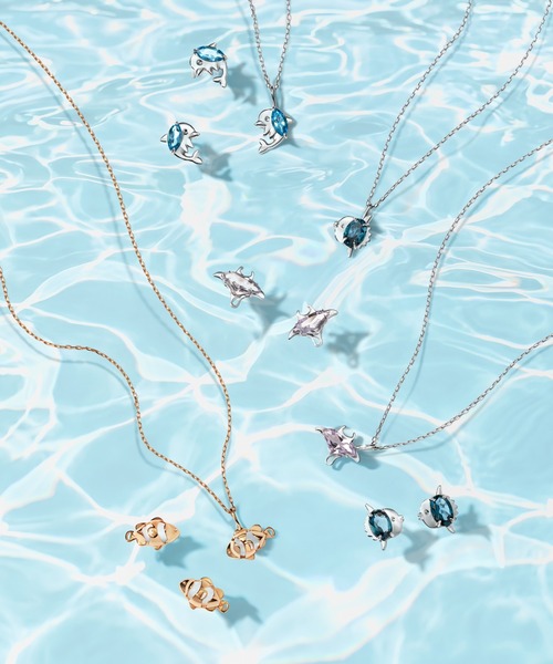 Jewel closet by L&Co.(ジュエルクローゼットバイエルアンドコー)の「K10 ホワイトゴールド マンタ ピアス(ピアス(両耳用)・レディース・ホワイトゴールド・FREE)」の3枚目の写真