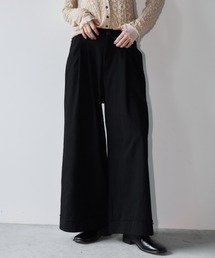 裾折り返しワイドチノパンツ
