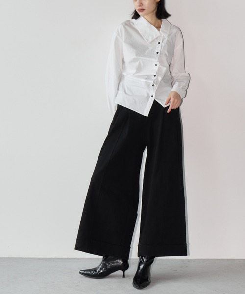 Aimelibra（エメリブラ）の「裾折り返しワイドチノパンツ（チノパンツ・レディース・アイボリー/ブラック・FREE）」の18枚目の写真