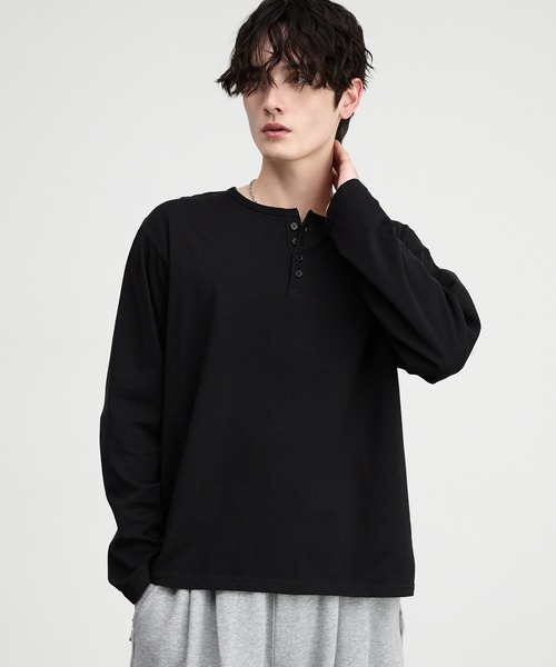 CIYOT(シヨウト)の「【CIYOT】レギュラーフィット ベーシック ヘンリーネック 長袖Tシャツ<UVカット>(Tシャツ/カットソー・メンズ・ダークグレー/レッド/モスグリーン/ライトグレー系/ブラウン/ブラック/ブルー系・M/S/L)」の10枚目の写真