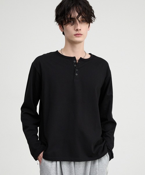 CIYOT(シヨウト)の「【CIYOT】レギュラーフィット ベーシック ヘンリーネック 長袖Tシャツ<UVカット>(Tシャツ/カットソー・メンズ・ダークグレー/レッド/モスグリーン/ライトグレー系/ブラウン/ブラック/ブルー系・M/S/L)」の8枚目の写真