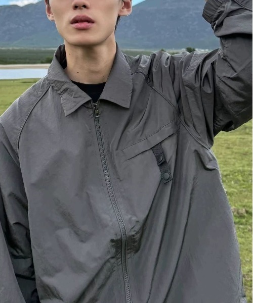 DOUBLE STEAL(ダブルスティール)の「DSナイロンライクジップブルゾン(ブルゾン・メンズ・グレー・MEDIUM/LARGE/X-LARGE)」の3枚目の写真