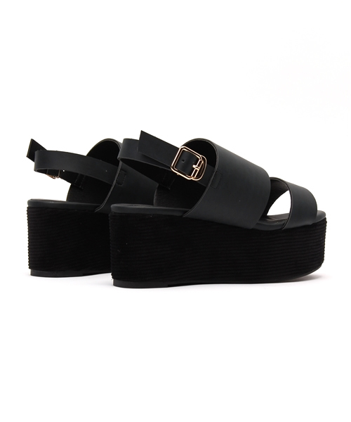 mystic（ミスティック）の「【Omekashi】厚底ストラップサンダル（サンダル・レディース・ベージュ/ブラック/シルバー・37/38/36）」の6枚目の写真