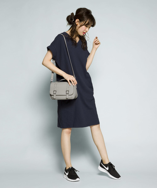 PLAIN CLOTHING（プレーンクロージング）の「フロントベルトハンドバッグ/ショルダーバッグ【PLAIN CLOTHING】（ショルダーバッグ・レディース・ベージュ/レッド/ブラック/グレー・FREE）」の21枚目の写真